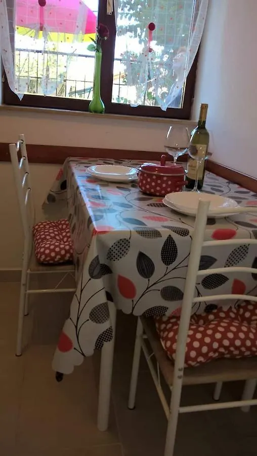 Apartman Pula 0*,